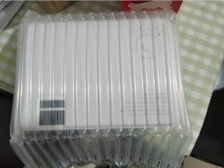 迷你小(xiao)型辦公(gong)投影機(ji) (2).png