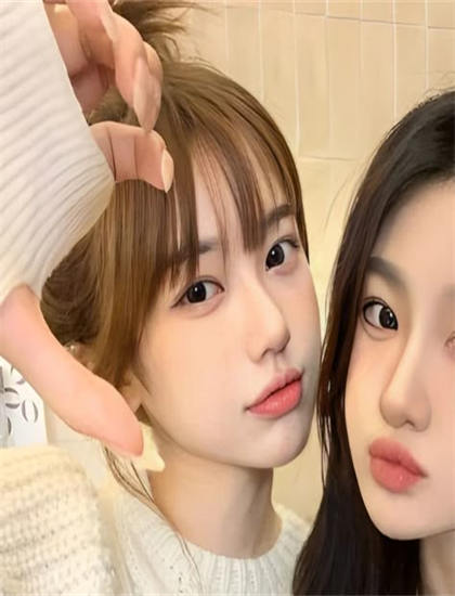 《贴膜少女魔法卡》的技术突破：CGI特效实现技术创新提升观影体验 提升电影工业的技术水平